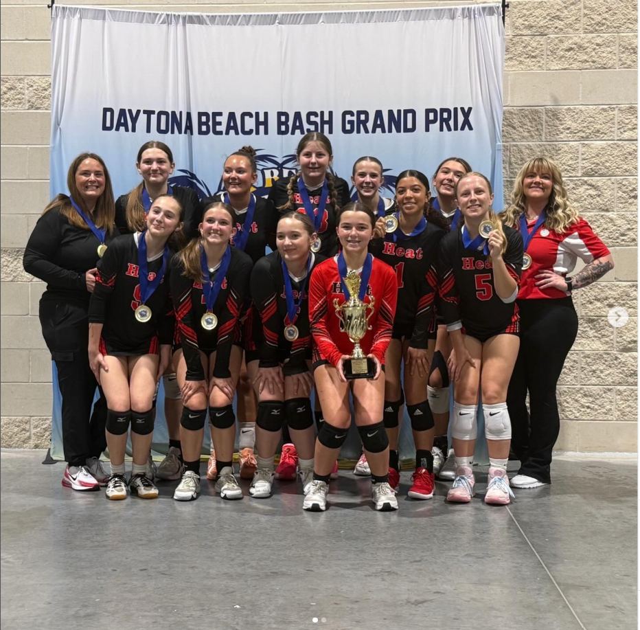 Nassau Heat with the championship trophy at the Daytona Beach Bash Grand Prix